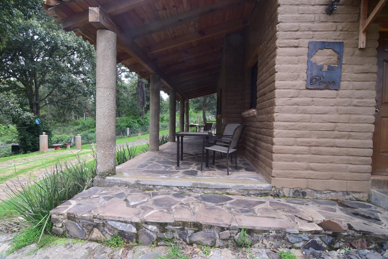 Cabanas El Roble Villa Tapalpa Exterior photo