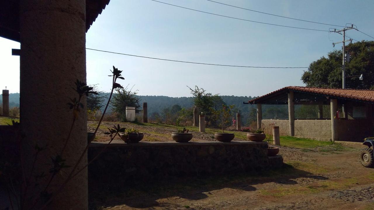 Cabanas El Roble Villa Tapalpa Exterior photo